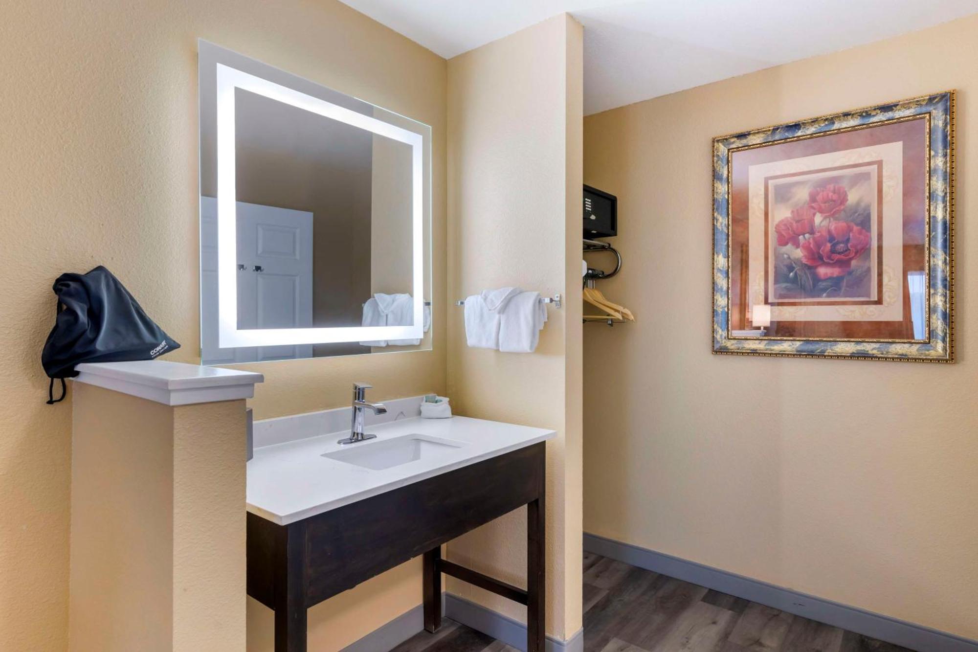 Best Western Fallon Inn & Suites Exterior photo